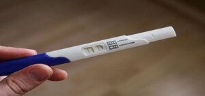 pregnancy-symptoms-test